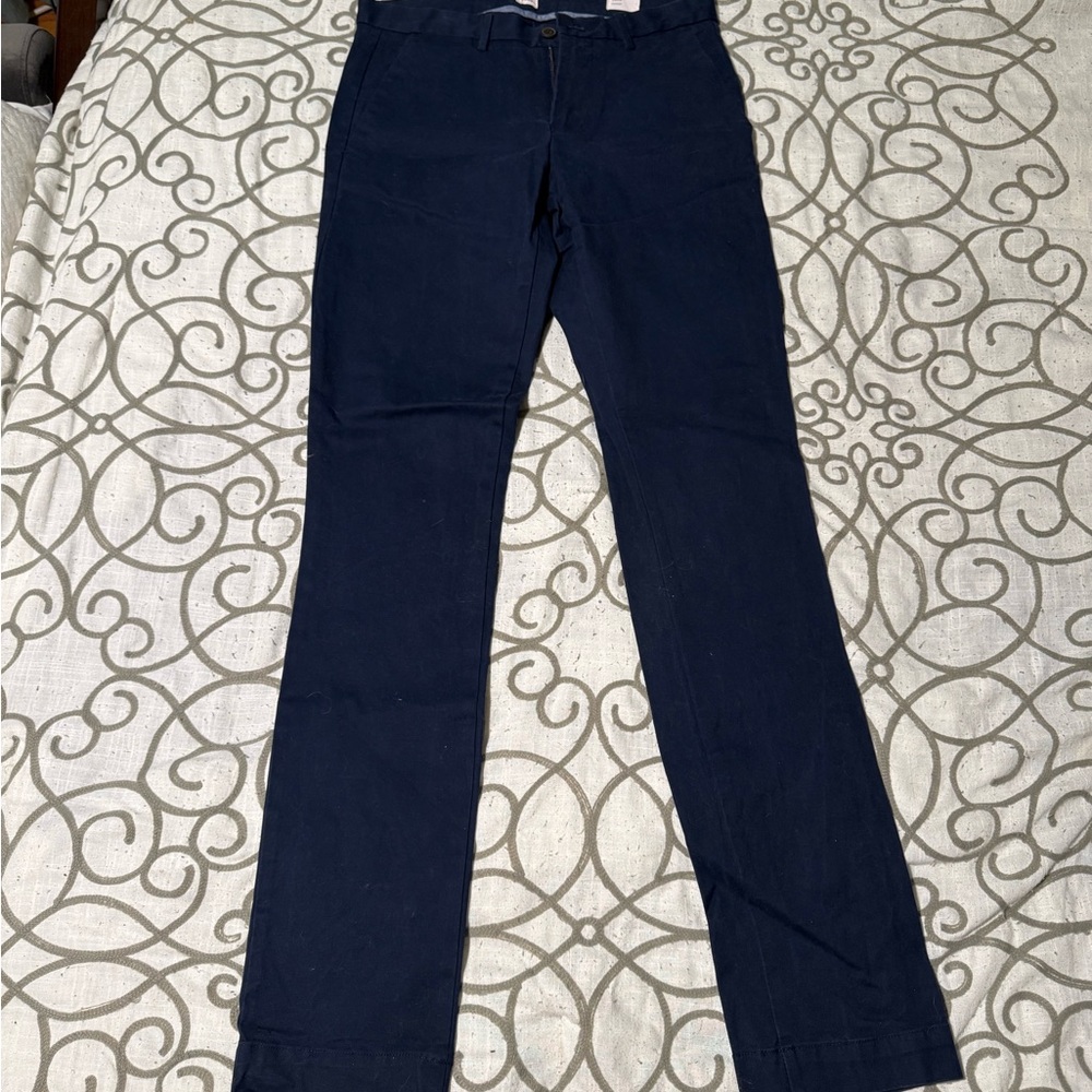 Men’s Navy Blue Chino Pants